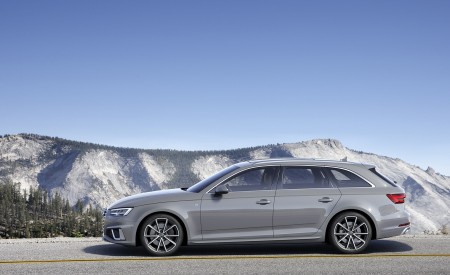 2019 Audi A4 Avant (Color: Quantum Gray) Side Wallpapers 450x275 (11)