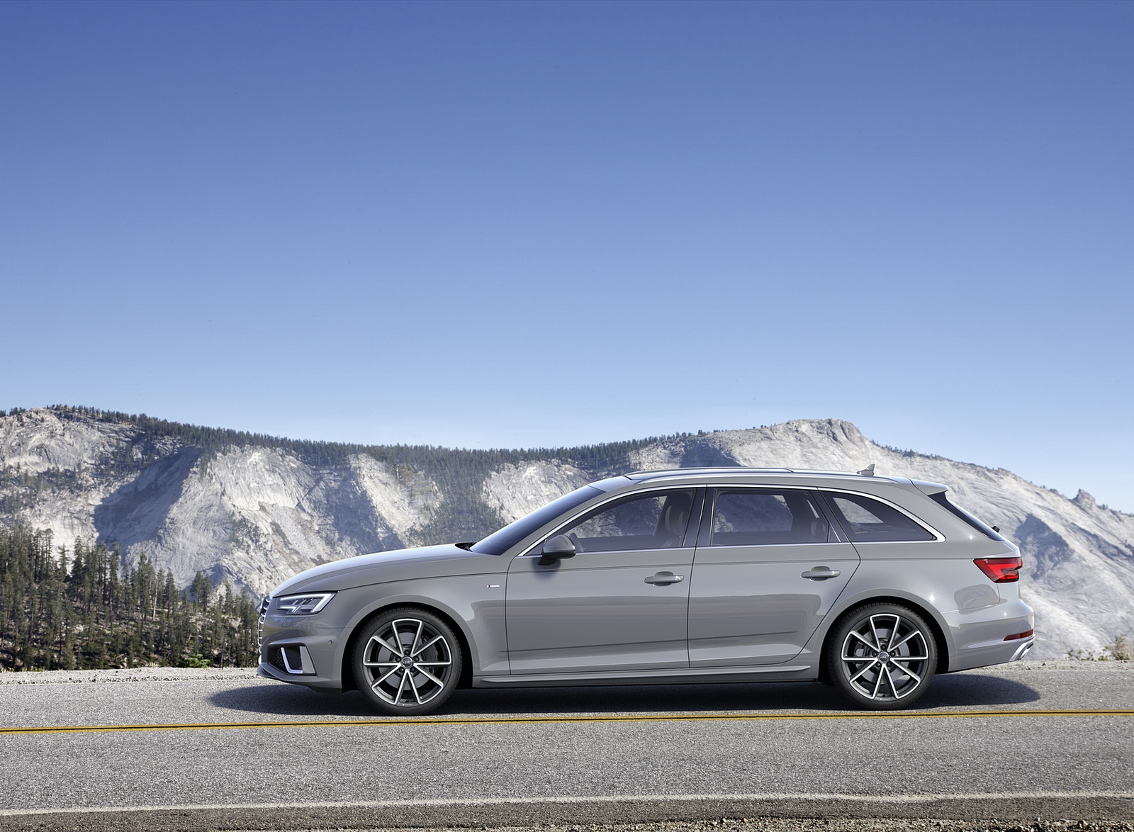 2019 Audi A4 Avant (Color: Quantum Gray) Side Wallpapers (11)