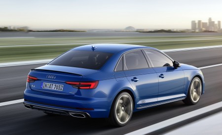 2019 Audi A4 (Color: Ascari Blue) Rear Three-Quarter Wallpapers 450x275 (31)