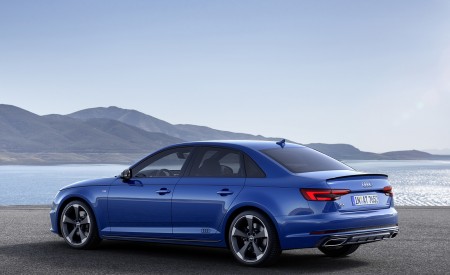 2019 Audi A4 (Color: Ascari Blue) Rear Three-Quarter Wallpapers 450x275 (30)