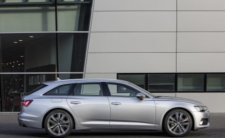2019 Audi A6 Avant (Color: Florett Silver) Side Wallpapers 450x275 (25)