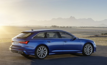 2019 Audi A6 Avant (Color: Sepang Blue) Side Wallpapers 450x275 (15)