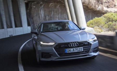 2019 Audi A7 Sportback (Color: Florett Silver) Front Wallpapers 450x275 (54)