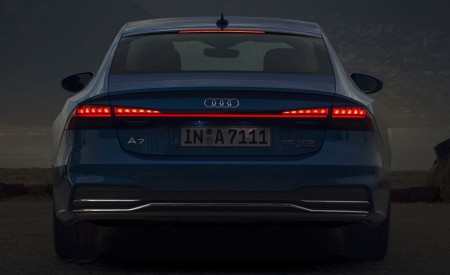 2019 Audi A7 Sportback Tail Light Wallpapers 450x275 (83)