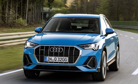 2019 Audi Q3 (Color: Turbo Blue) Front Wallpapers 450x275 (11)