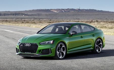 2019 Audi RS5 Sportback (Color: Sonoma Green Metallic) Front Three-Quarter Wallpapers 450x275 (78)