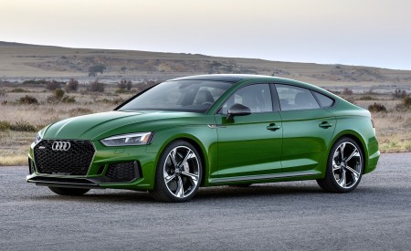 2019 Audi RS5 Sportback (Color: Sonoma Green Metallic) Front Three-Quarter Wallpapers 450x275 (31)