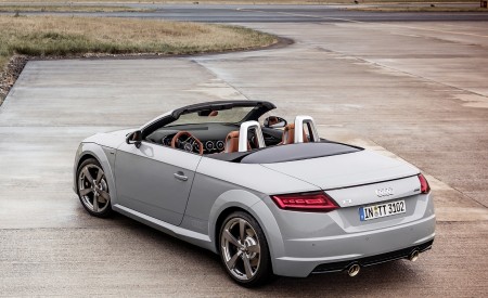 2019 Audi TT 20th Anniversary Edition (Color: Arrow Gray) Rear Three-Quarter Wallpapers 450x275 (17)