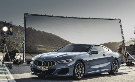 2019 BMW 8-Series M850i Front Three-Quarter Wallpapers 450x275 (16)