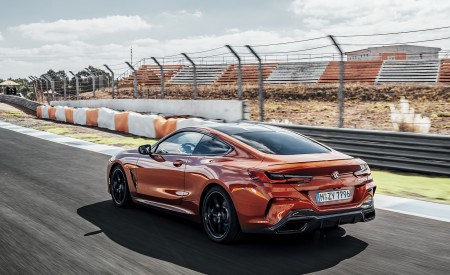 2019 BMW 8-Series M850i Rear Three-Quarter Wallpapers 450x275 (36)