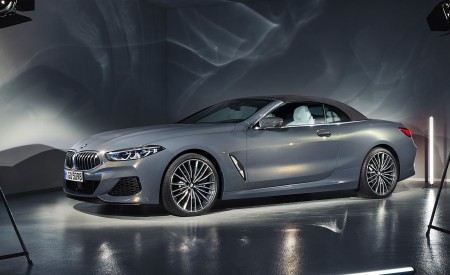 2019 BMW 8 Series M850i xDrive Convertible Front Three-Quarter Wallpapers 450x275 (41)
