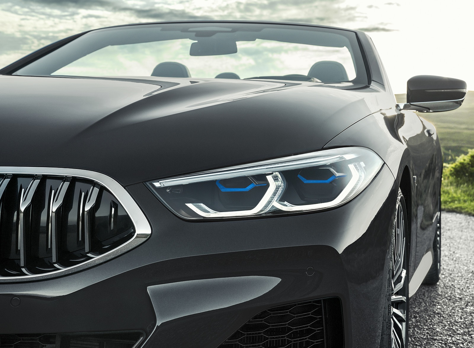 2019 BMW 8 Series M850i xDrive Convertible Headlight Wallpapers (13)