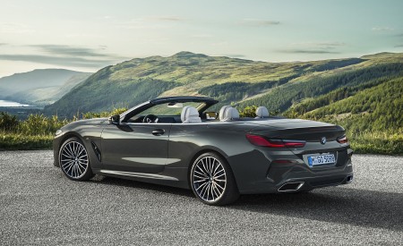 2019 BMW 8 Series M850i xDrive Convertible Rear Three-Quarter Wallpapers 450x275 (24)
