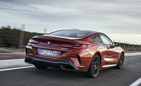 2019 BMW 8-Series M850i xDrive Rear Three-Quarter Wallpapers 450x275 (96)
