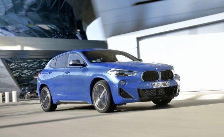 2019 BMW X2 M35i Front Three-Quarter Wallpapers 450x275 (40)