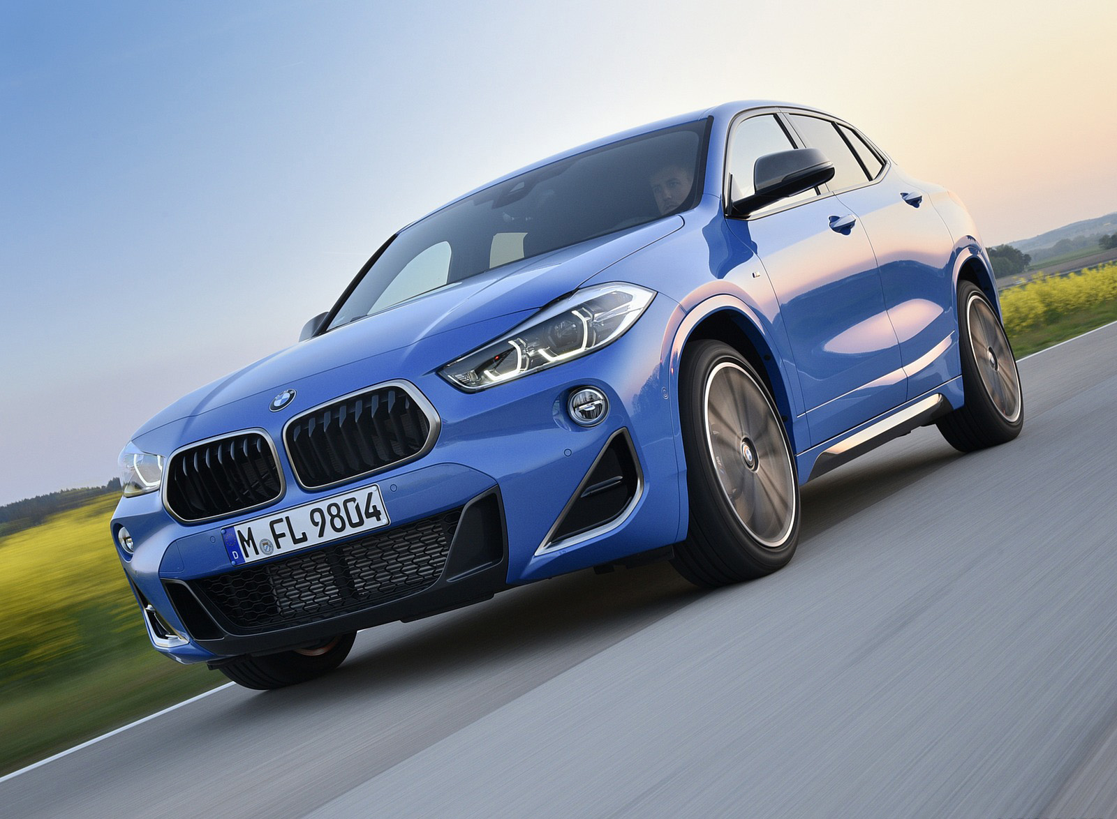 2019 BMW X2 M35i Front Three-Quarter Wallpapers  (7)