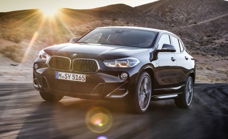 2019 BMW X2 M35i Front Three-Quarter Wallpapers 450x275 (108)