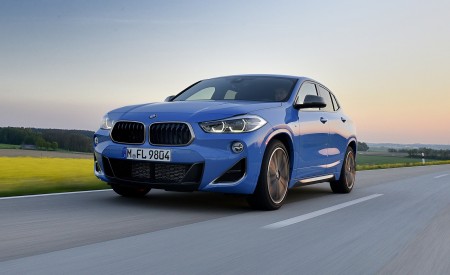 2019 BMW X2 M35i Front Three-Quarter Wallpapers 450x275 (4)