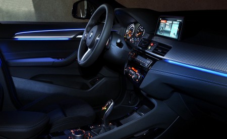 2019 BMW X2 M35i Interior Detail Wallpapers 450x275 (87)