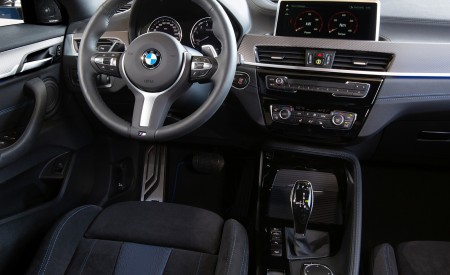 2019 BMW X2 M35i Interior Wallpapers 450x275 (83)