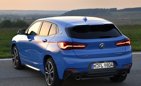 2019 BMW X2 M35i Rear Three-Quarter Wallpapers 450x275 (60)