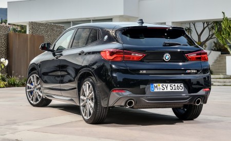2019 BMW X2 M35i Rear Three-Quarter Wallpapers 450x275 (121)