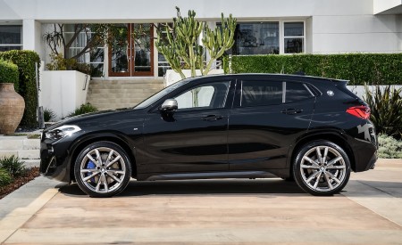 2019 BMW X2 M35i Side Wallpapers 450x275 (122)