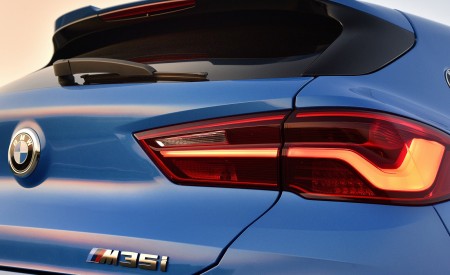 2019 BMW X2 M35i Tail Light Wallpapers 450x275 (66)