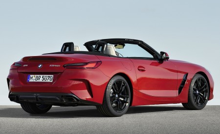 2019 BMW Z4 M40i First Edition Rear Three-Quarter Wallpapers 450x275 (10)