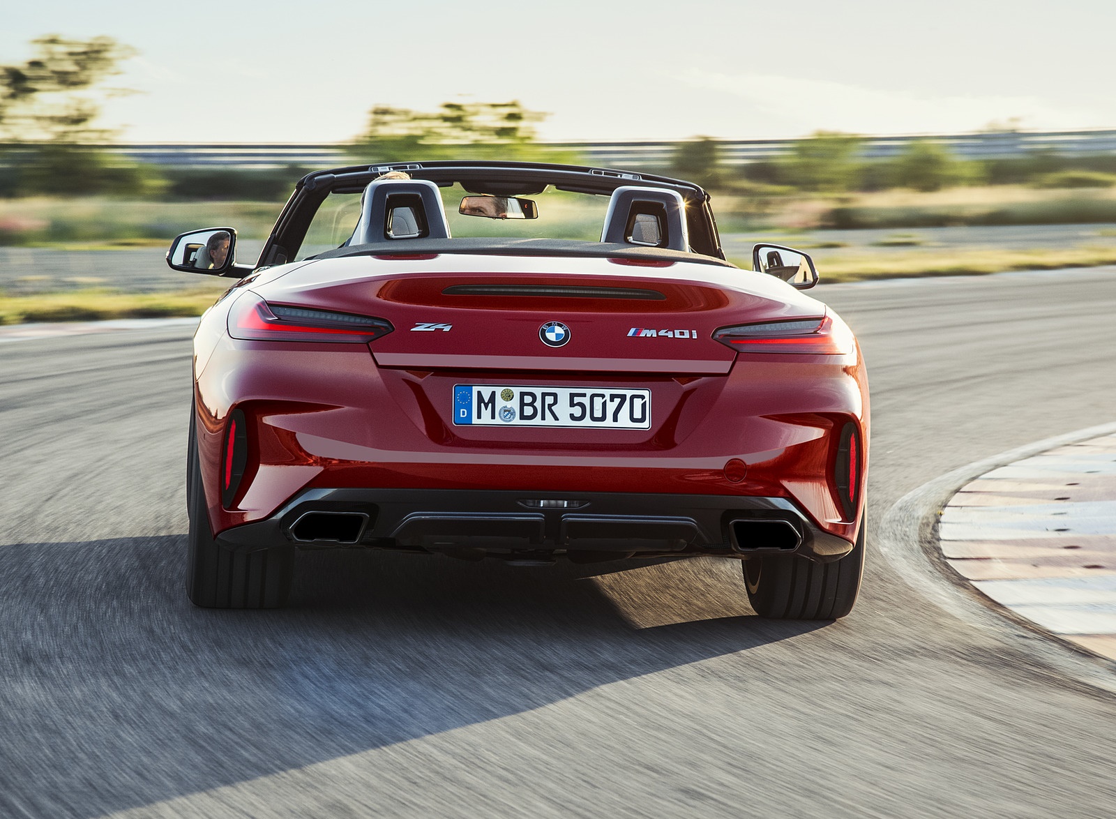 2019 BMW Z4 M40i First Edition Rear Wallpapers (13)