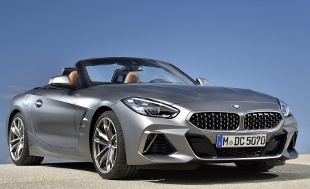 2019 BMW Z4 M40i Front Three-Quarter Wallpapers 450x275 (57)