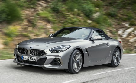 2019 BMW Z4 M40i Front Three-Quarter Wallpapers 450x275 (27)