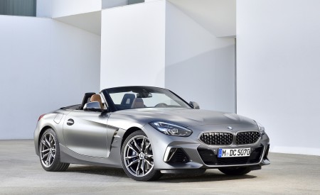 2019 BMW Z4 M40i Front Three-Quarter Wallpapers 450x275 (58)