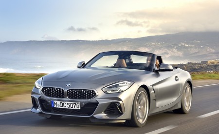 2019 BMW Z4 M40i Front Three-Quarter Wallpapers 450x275 (43)