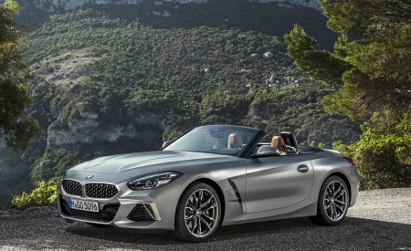 2019 BMW Z4 M40i Front Three-Quarter Wallpapers 450x275 (29)