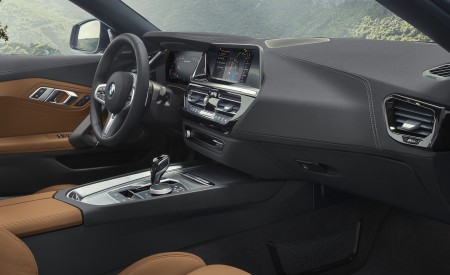 2019 BMW Z4 M40i Interior Wallpapers 450x275 (41)