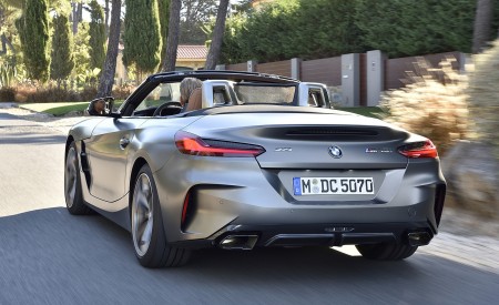 2019 BMW Z4 M40i Rear Three-Quarter Wallpapers 450x275 (54)