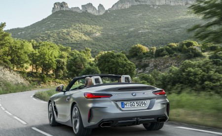 2019 BMW Z4 M40i Rear Three-Quarter Wallpapers 450x275 (31)