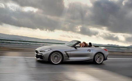 2019 BMW Z4 M40i Side Wallpapers 450x275 (55)
