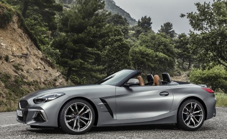 2019 BMW Z4 M40i Side Wallpapers 450x275 (36)