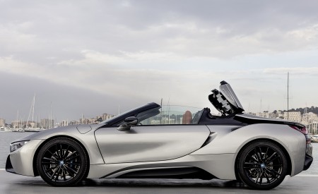 2019 BMW i8 Roadster (Color: Donington Grey) Side Wallpapers 450x275 (73)