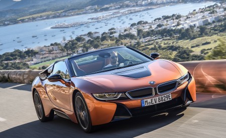 2019 BMW i8 Roadster (Color: E-Copper) Front Three-Quarter Wallpapers 450x275 (38)