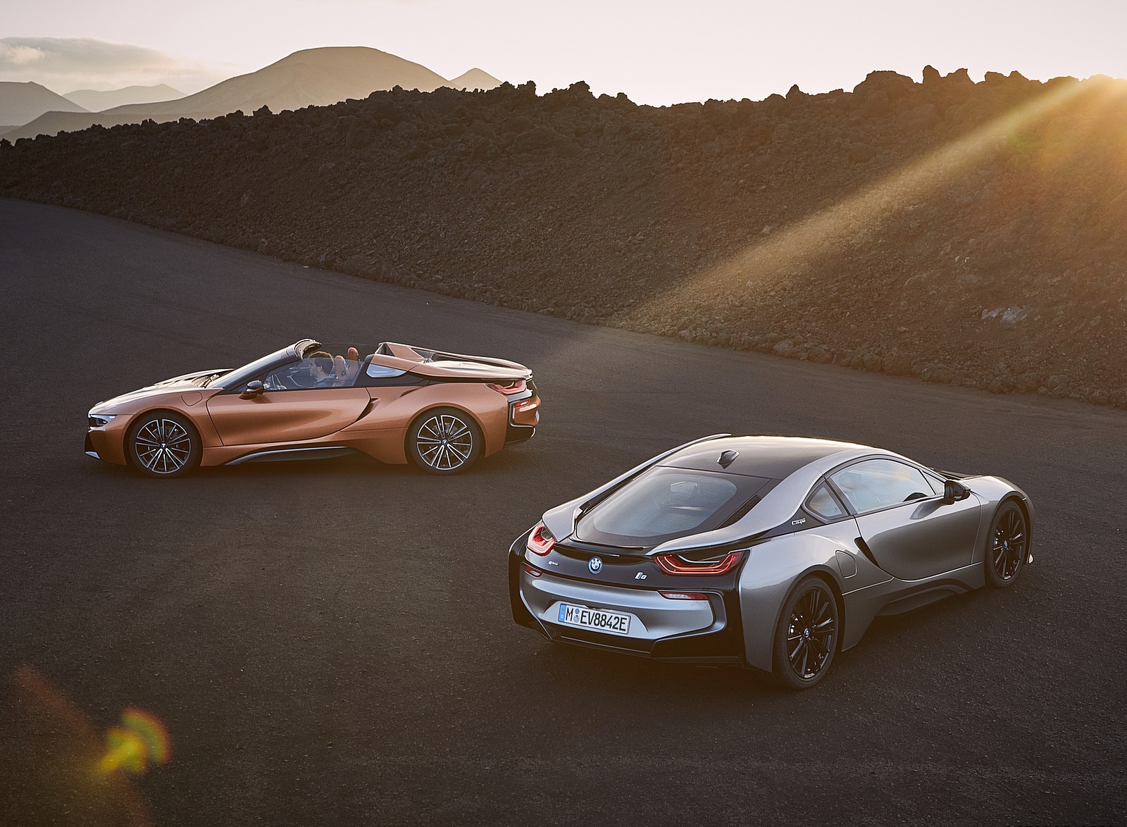 2019 BMW i8 Roadster and Coupe Wallpapers (14)