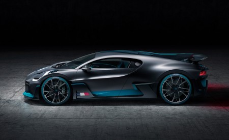 2019 Bugatti Divo Side Wallpapers 450x275 (20)