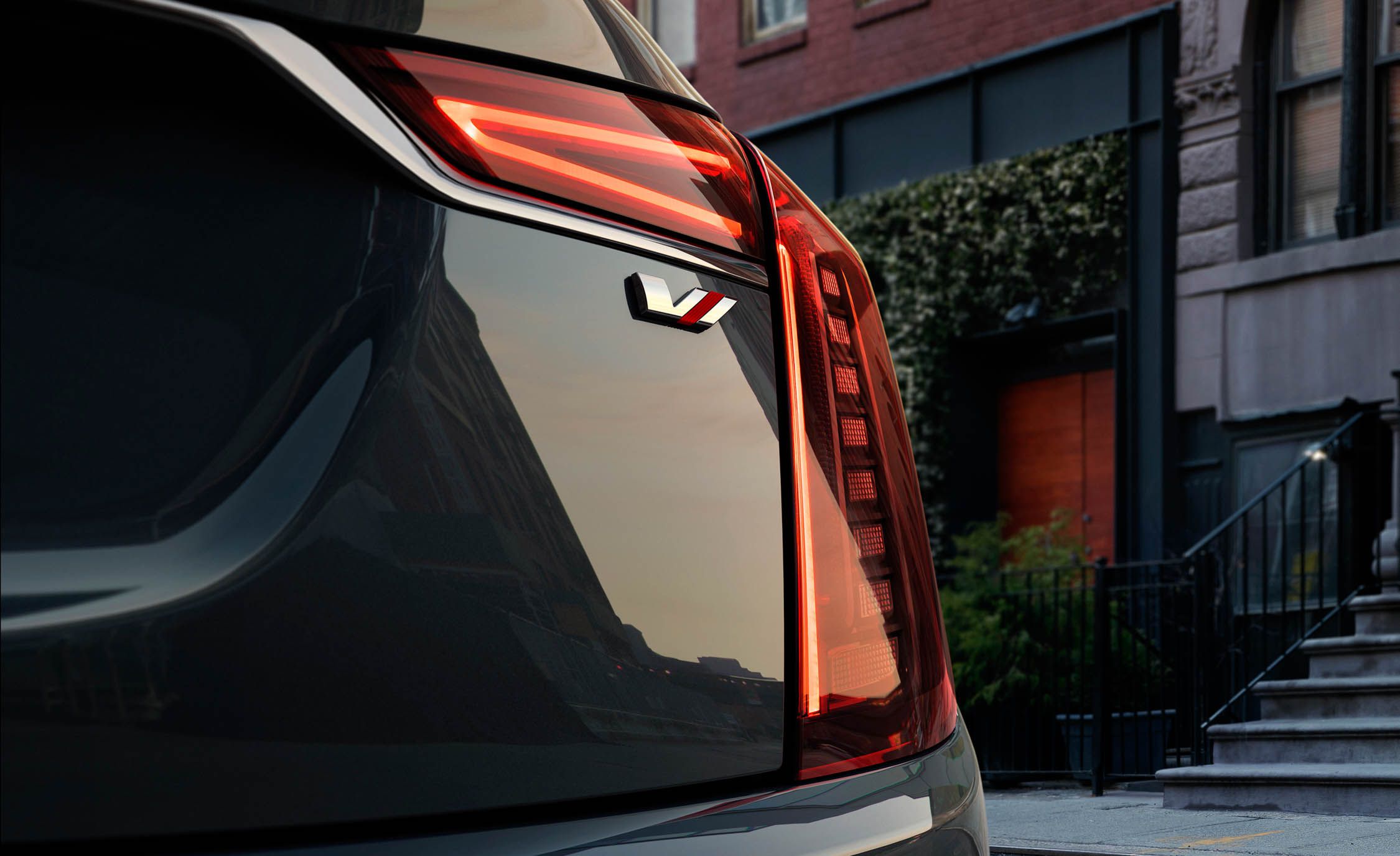 2019 Cadillac CT6 V-Sport Tail Light Wallpapers (8)