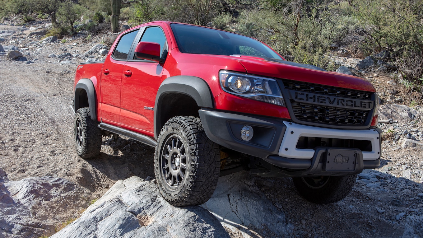 2019 Chevrolet Colorado ZR2 Bison Front Three-Quarter Wallpapers (2)