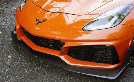 2019 Chevrolet Corvette ZR1 Grill Wallpapers 450x275 (10)