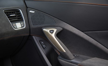 2019 Chevrolet Corvette ZR1 Interior Wallpapers 450x275 (15)