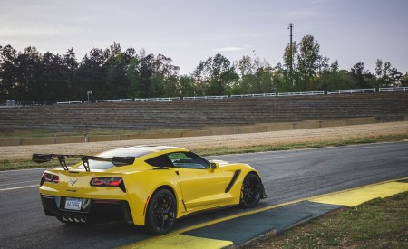 2019 Chevrolet Corvette ZR1 Rear Wallpapers 450x275 (44)