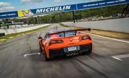 2019 Chevrolet Corvette ZR1 Rear Wallpapers 450x275 (20)